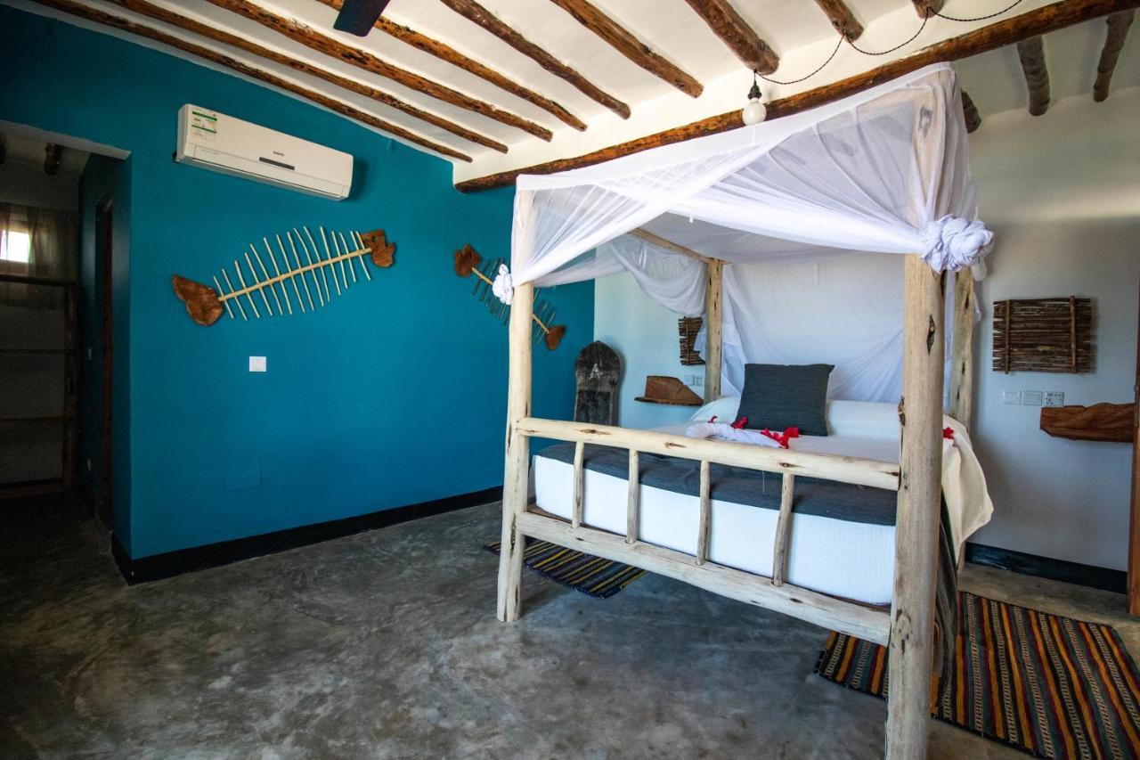 Nest Style Beach Hotel Zanzibar Makunduchi Bagian luar foto