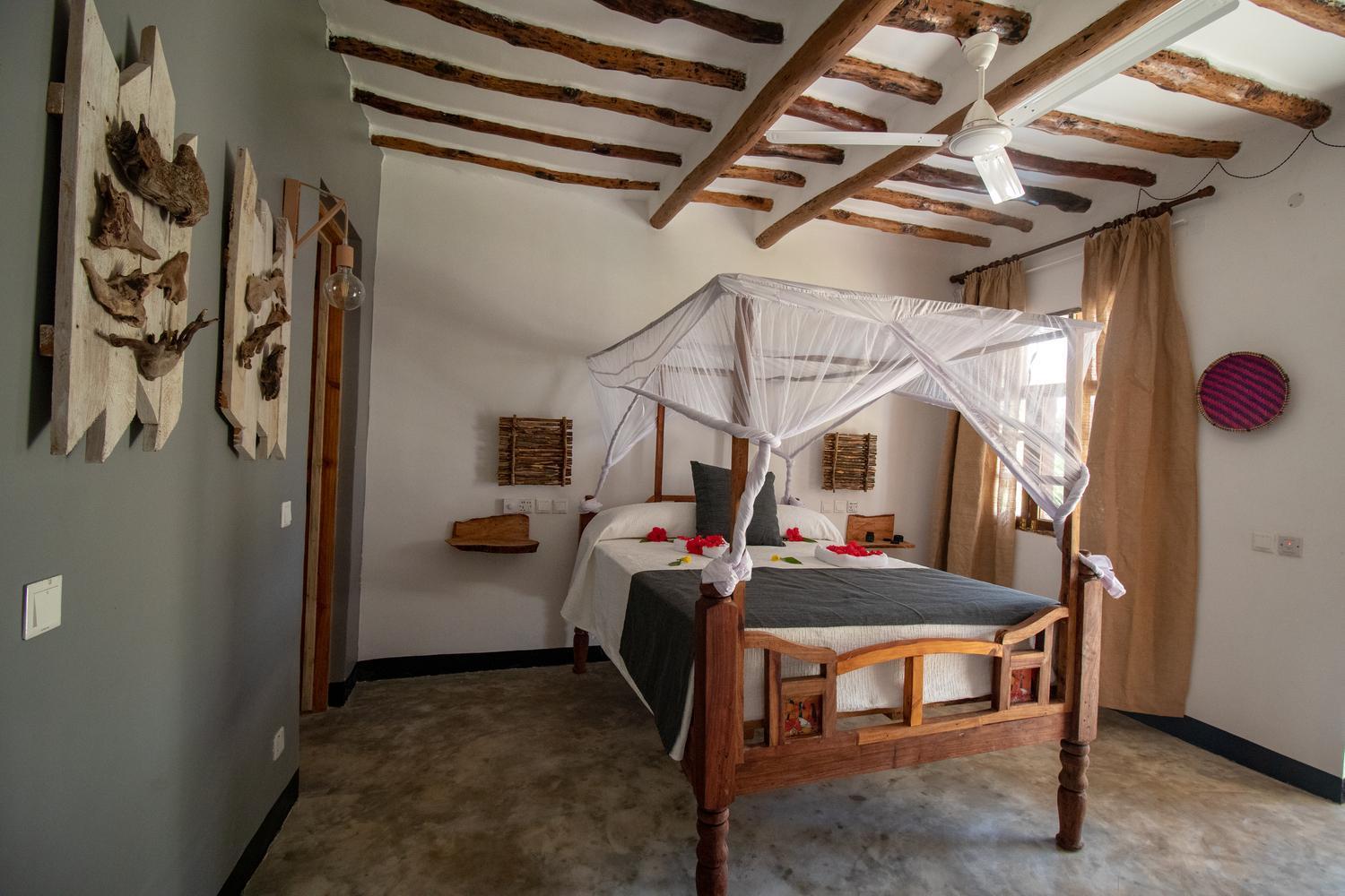 Nest Style Beach Hotel Zanzibar Makunduchi Bagian luar foto